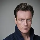 Toby Stephens