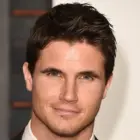 Robbie Amell