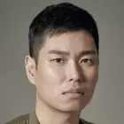 Lee Kyo-Yeob