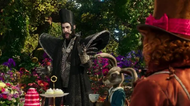 3  آلیس آنسوی آینه - Alice Through the Looking Glass