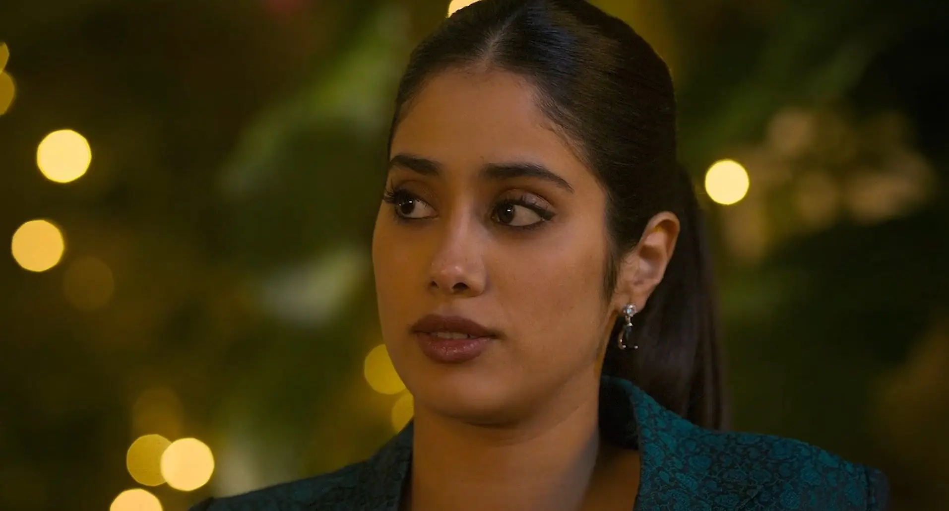 Ulajh-درهم تنیده