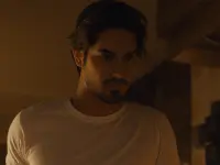 Avan Jogia-یتیم سیاه: پژواک‌ها